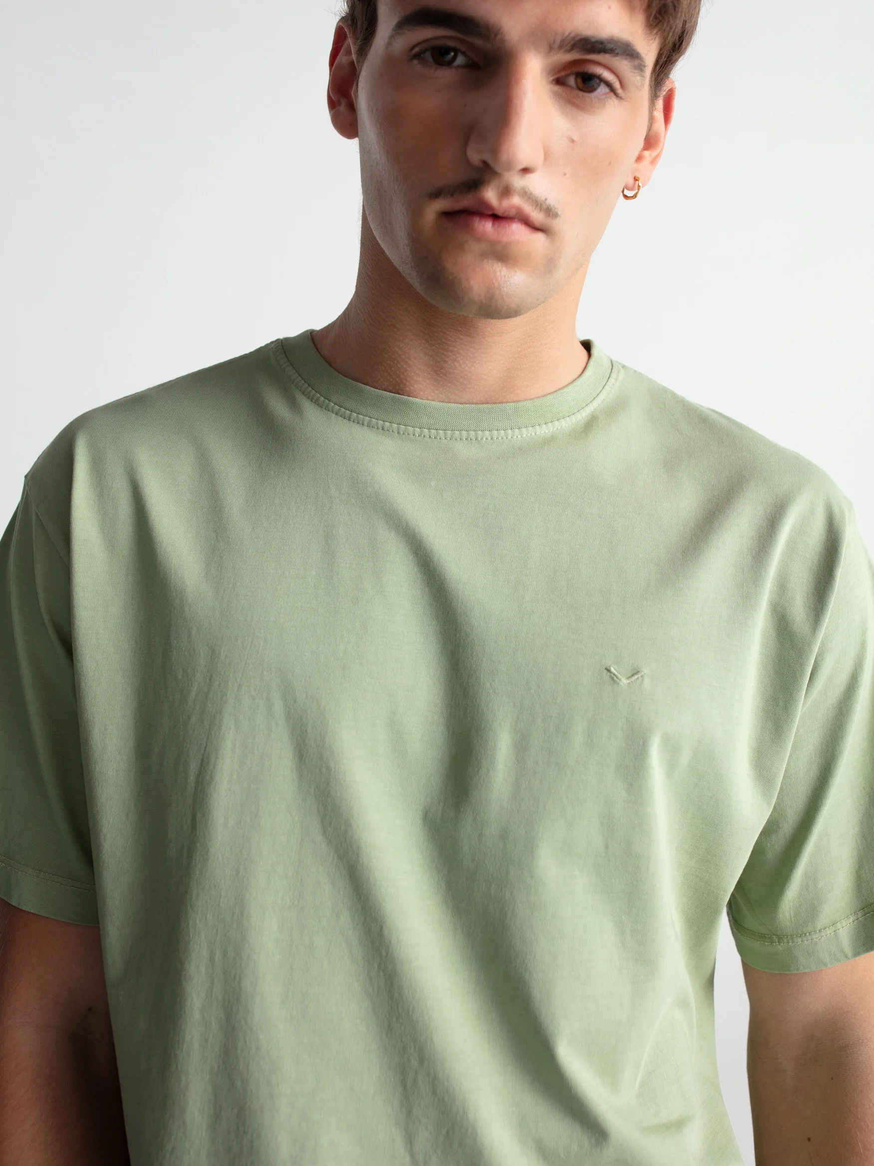 Camiseta algodón esencial - Image 5