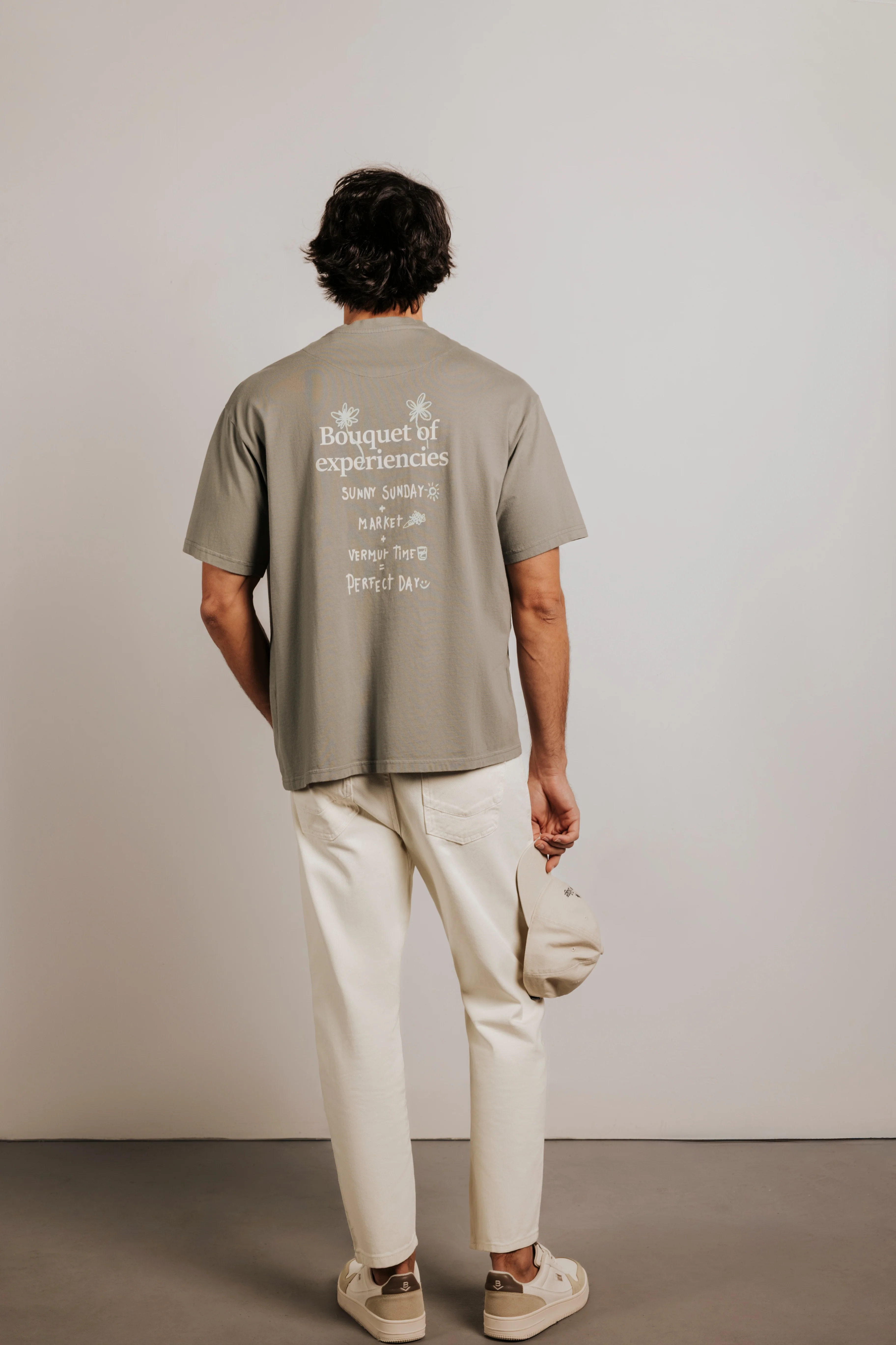 Camiseta oversize bouquet - Image 5