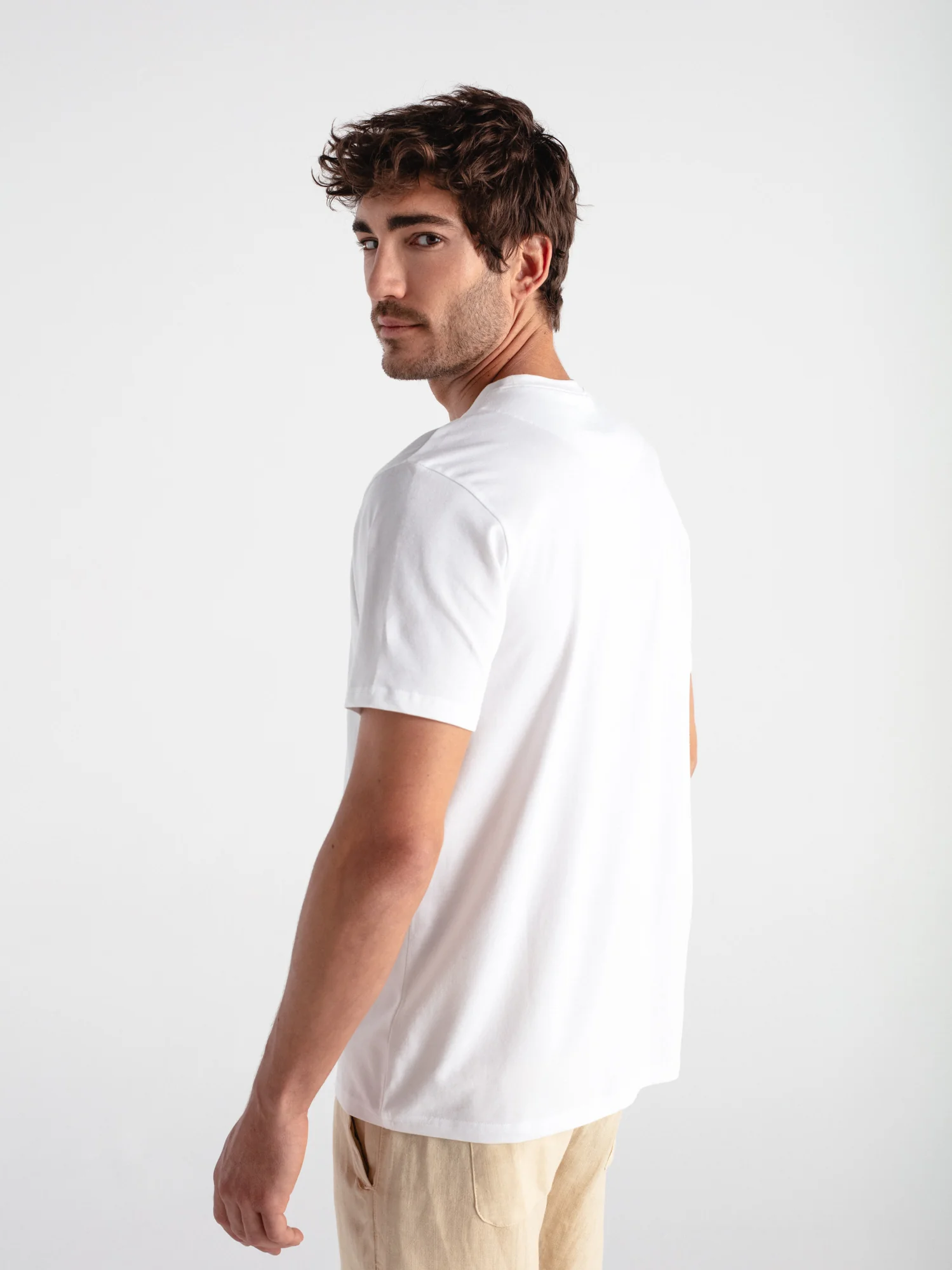 Camiseta esencial con lycra - Image 5