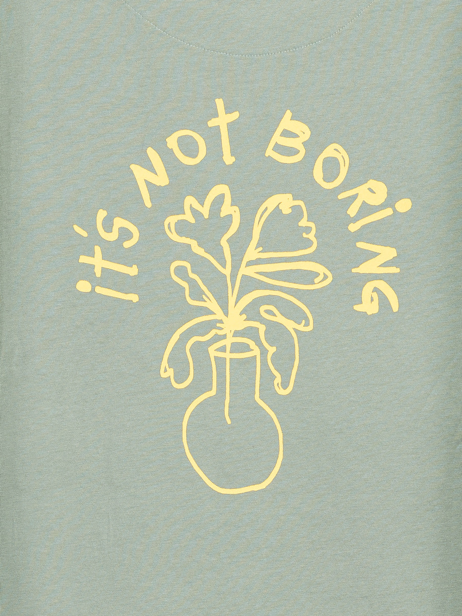 Camiseta confort 'It's not boring' - Image 8