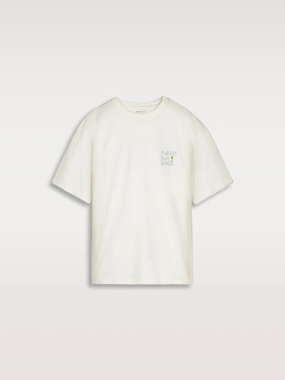 Camiseta confort "Market isn't boring" - Image 6