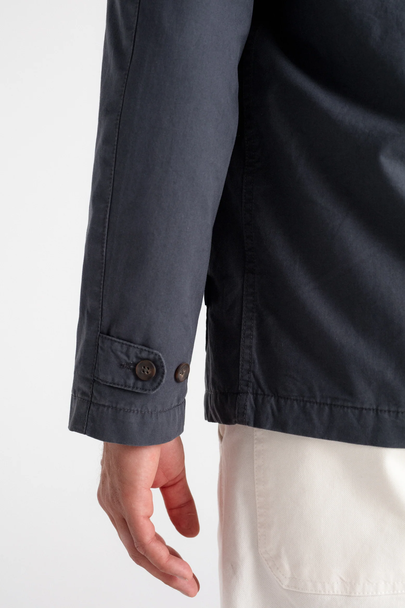 Chaqueta ligera - Image 9