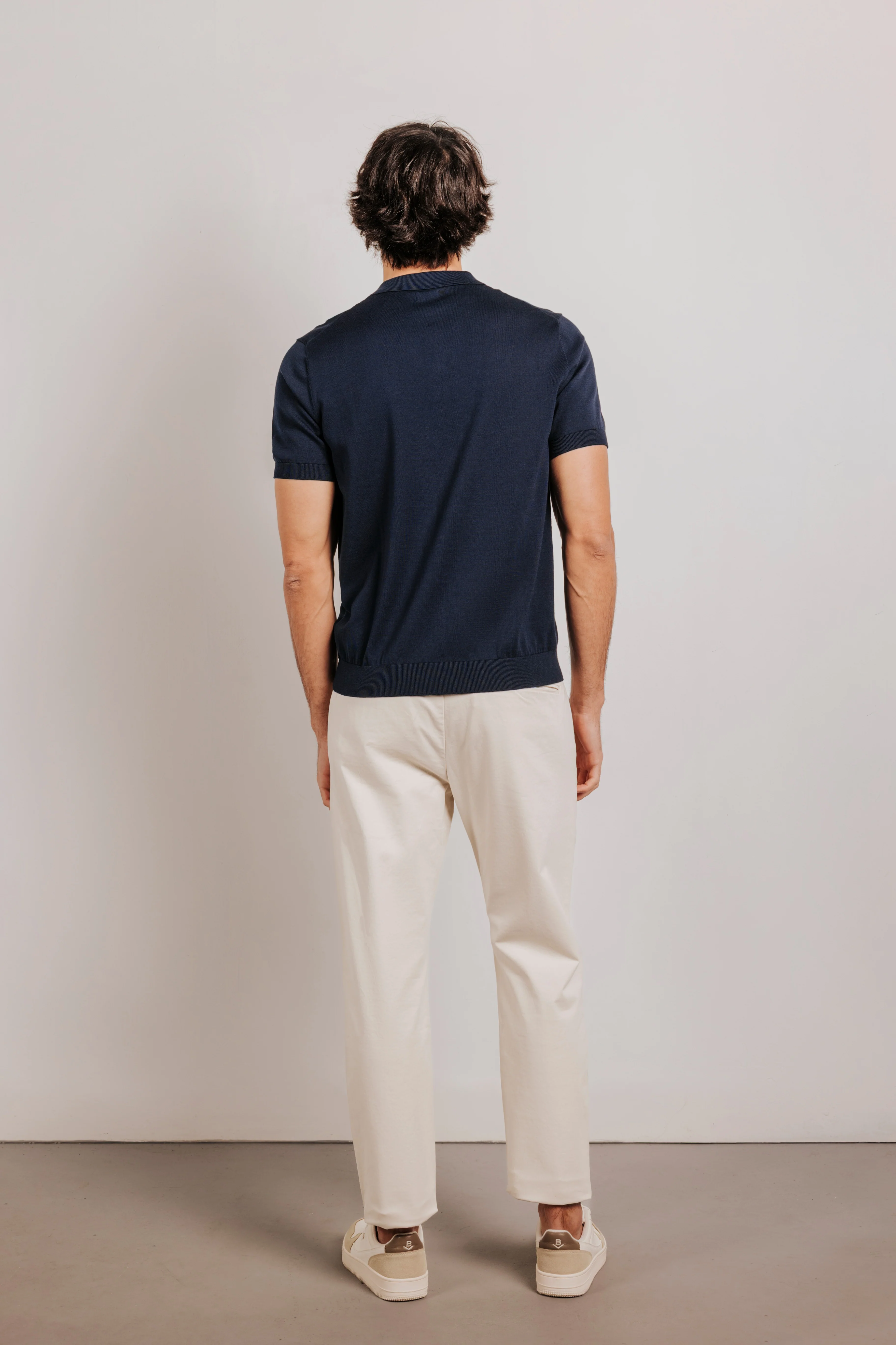 Pantalón chino slim fit esencial - Image 7