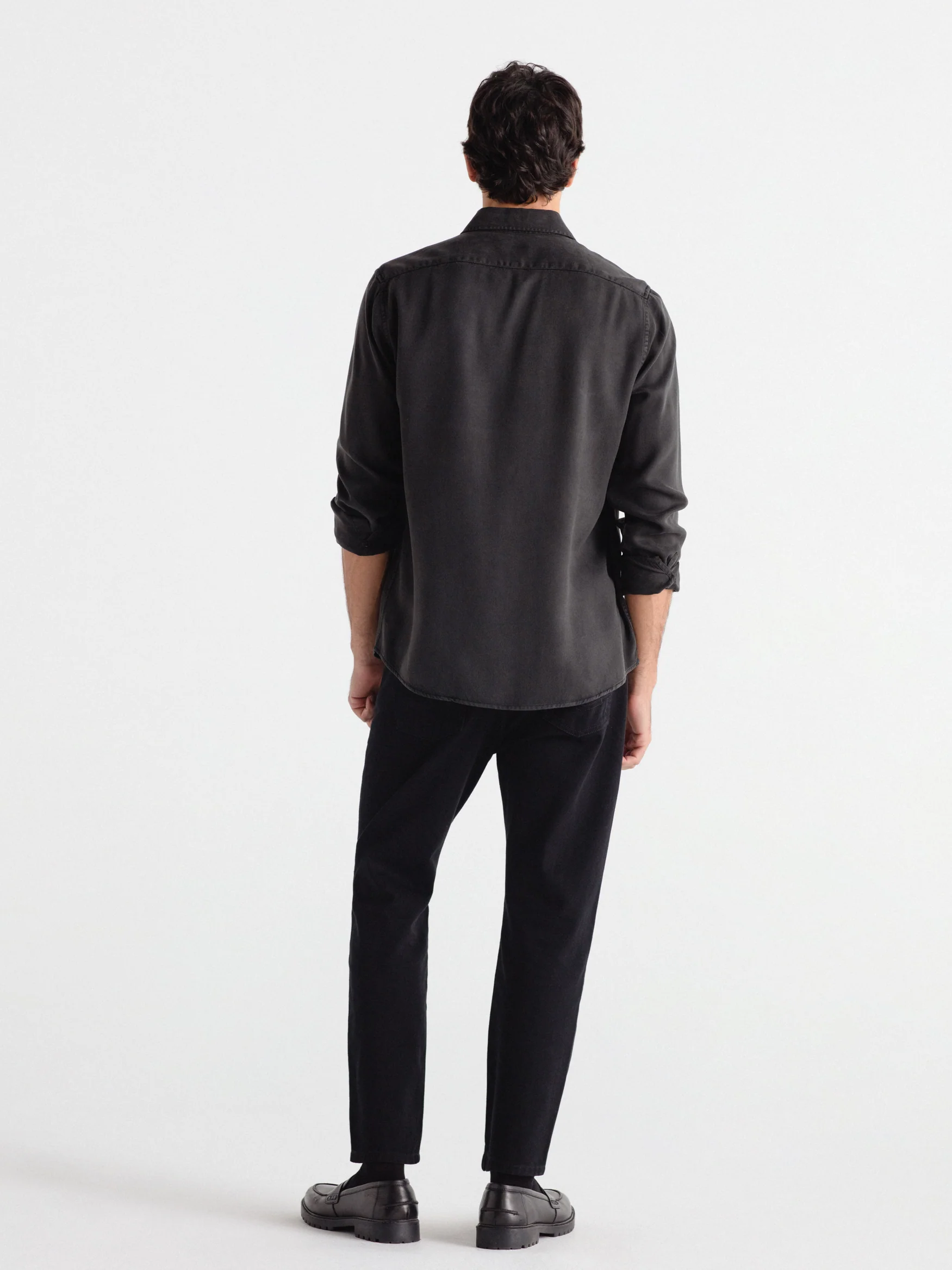 Pantalón cinco bolsillos tapered - Image 9