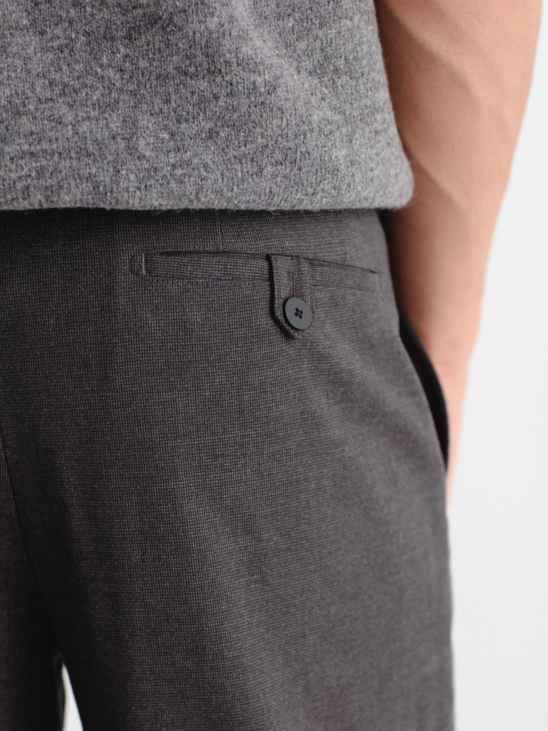 Pantalón smart falso liso - Image 3