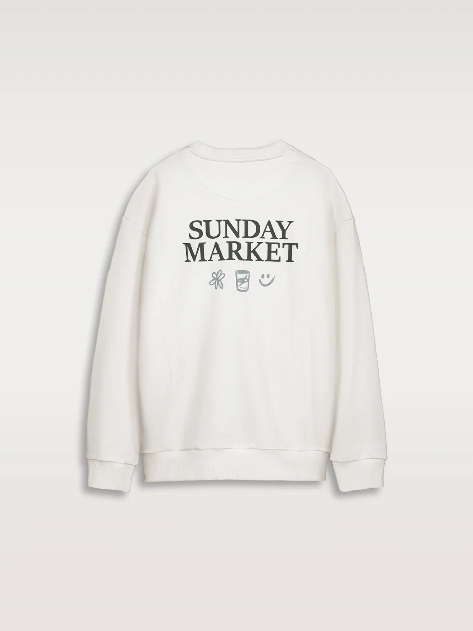 Sudadera oversize gráfica "Sunday market" - Image 6